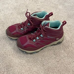 Merrell girls hiking boots